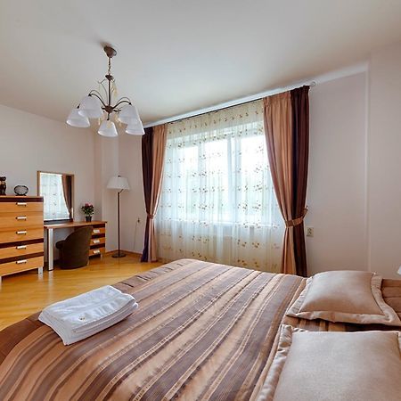 Arenda Apartments - Surganova,5A Minsk Eksteriør bilde