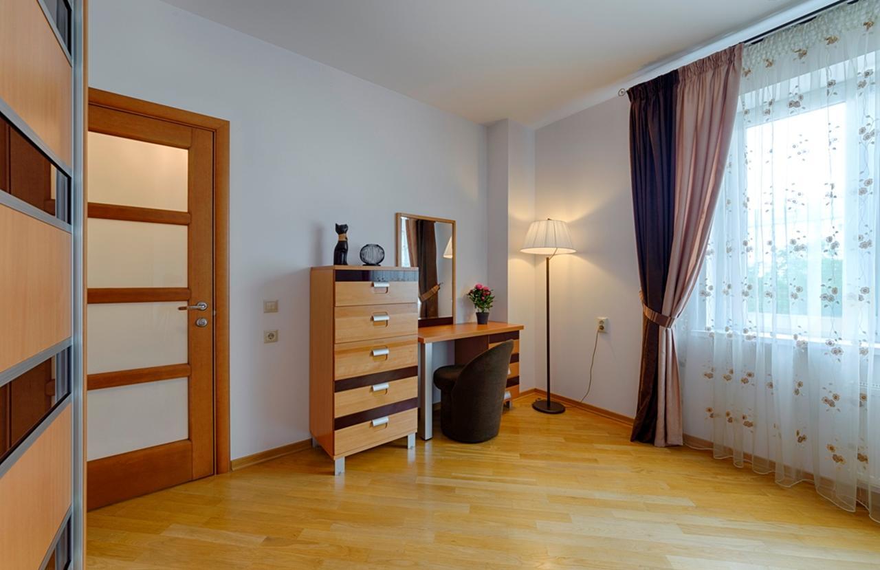 Arenda Apartments - Surganova,5A Minsk Eksteriør bilde